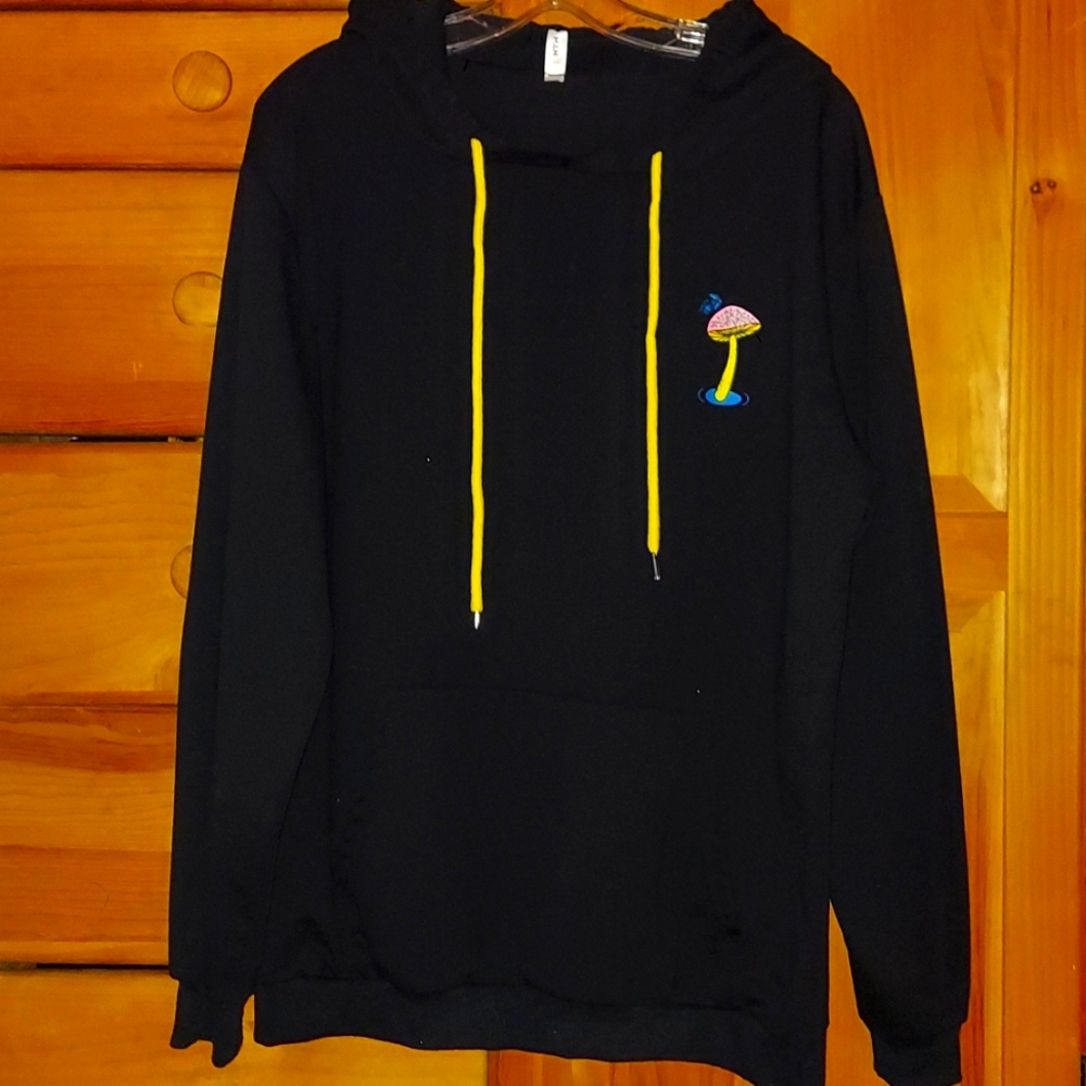 Mushroom graphic sweatshirt, men's large, black